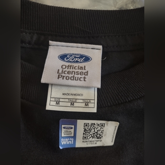 Nwot men's Ford Official licensed product size medium 1964 ford mustang … - Picture 7 of 7